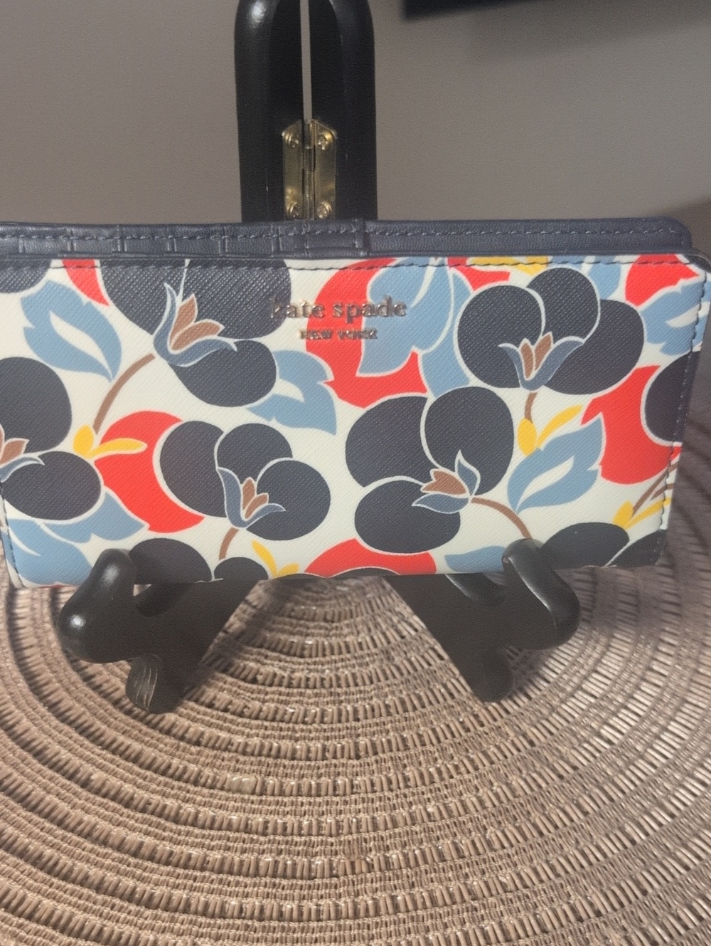 kate spade Breezy Floral Zip Wallet in Navy, Red, Light Blue & White